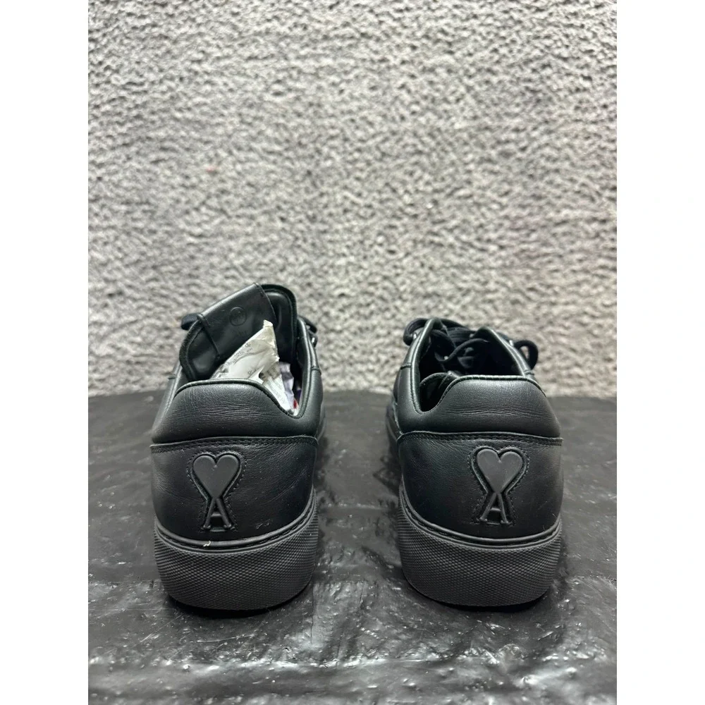 AMI Alexandre Mattiussi Ami De Cœur Low-Top Sneakers Black Womens Size 40 EU